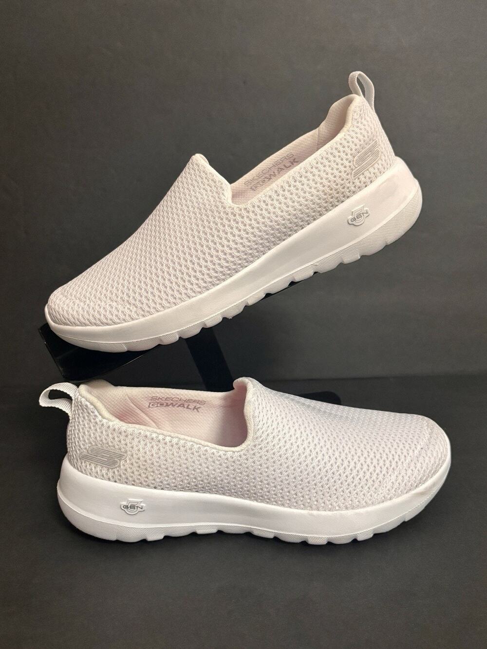Skechers GO WALK Joy women's slip-on walking sneakers Size 5.5